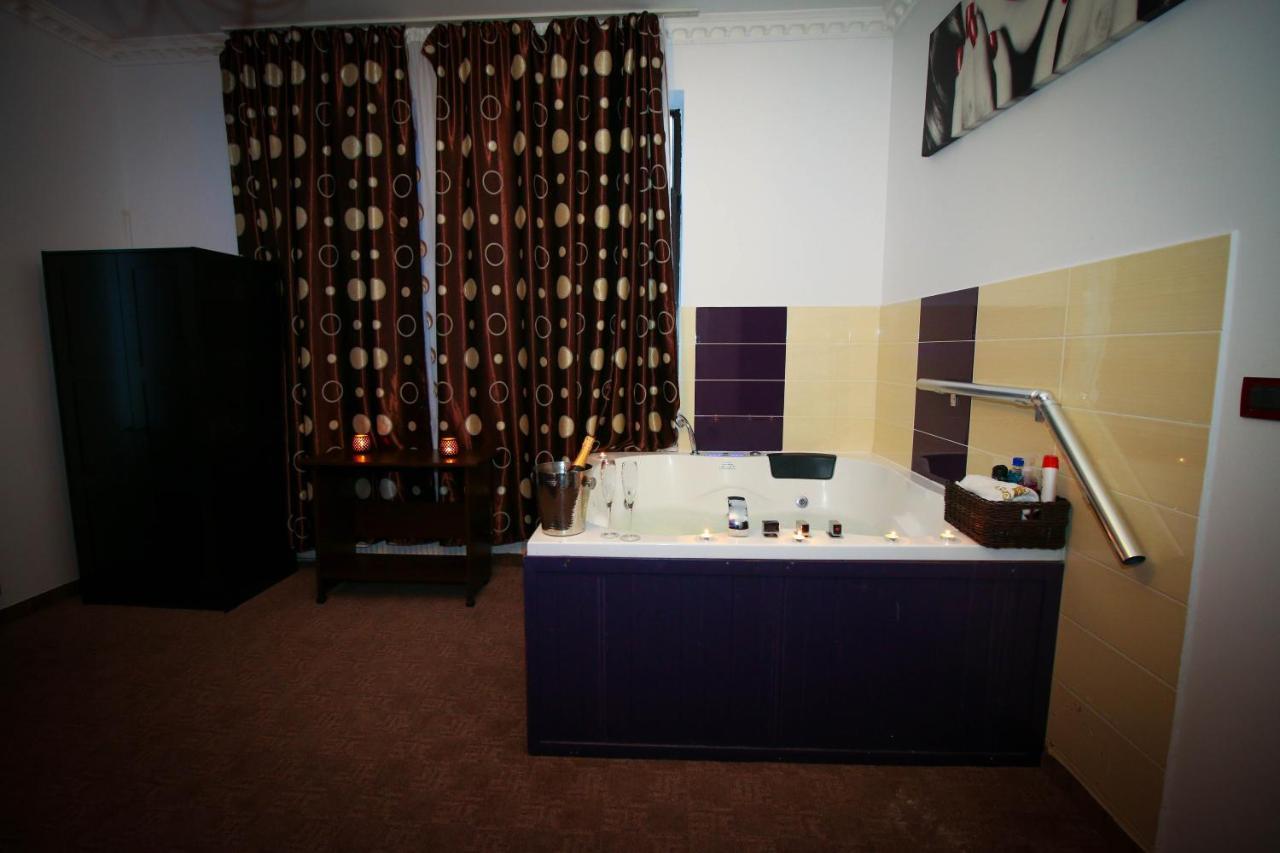 Karma Luxury Room Bukarest Kültér fotó